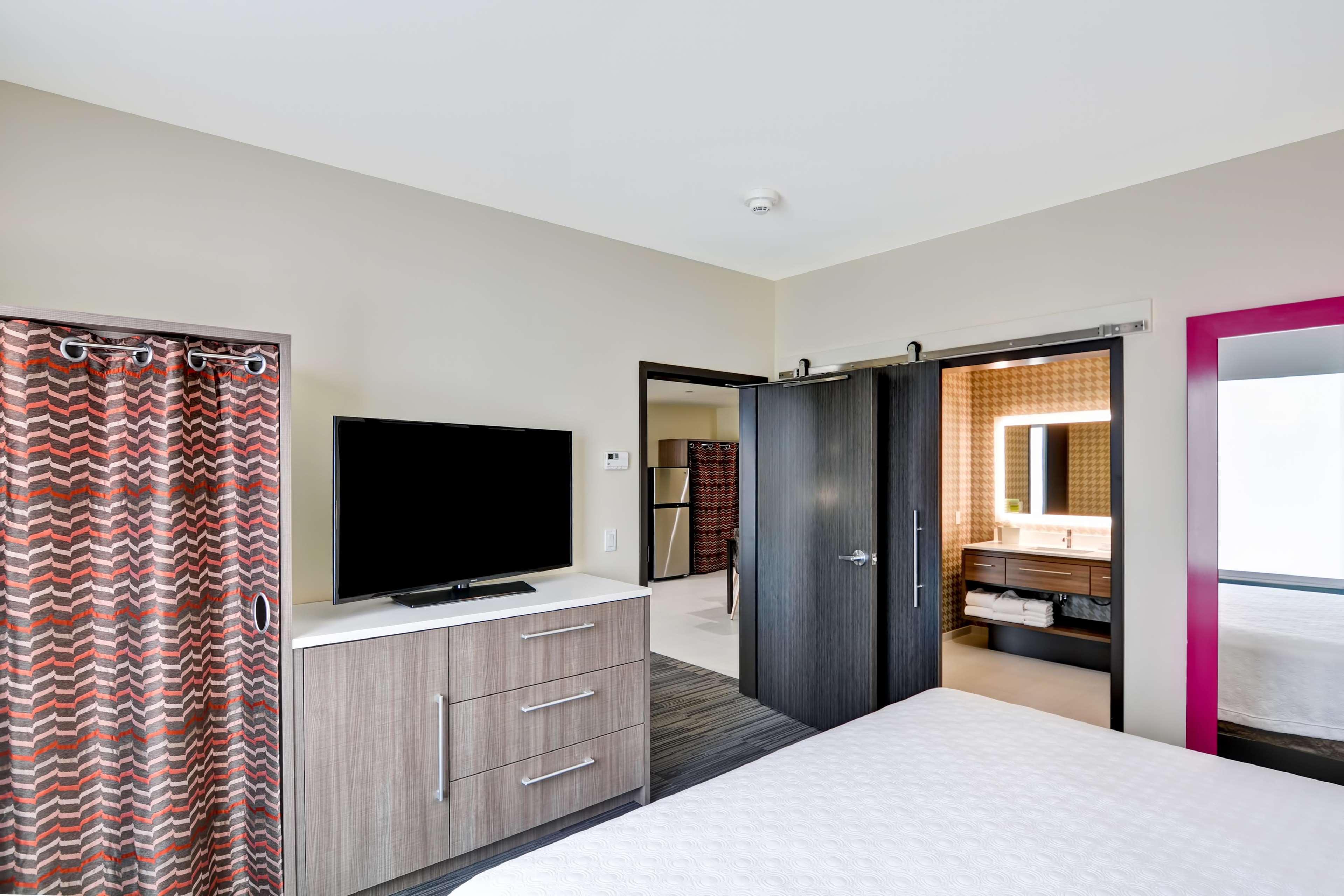 Hotel Home2 By Hilton Okc Midwest Tinker Afb Midwest City