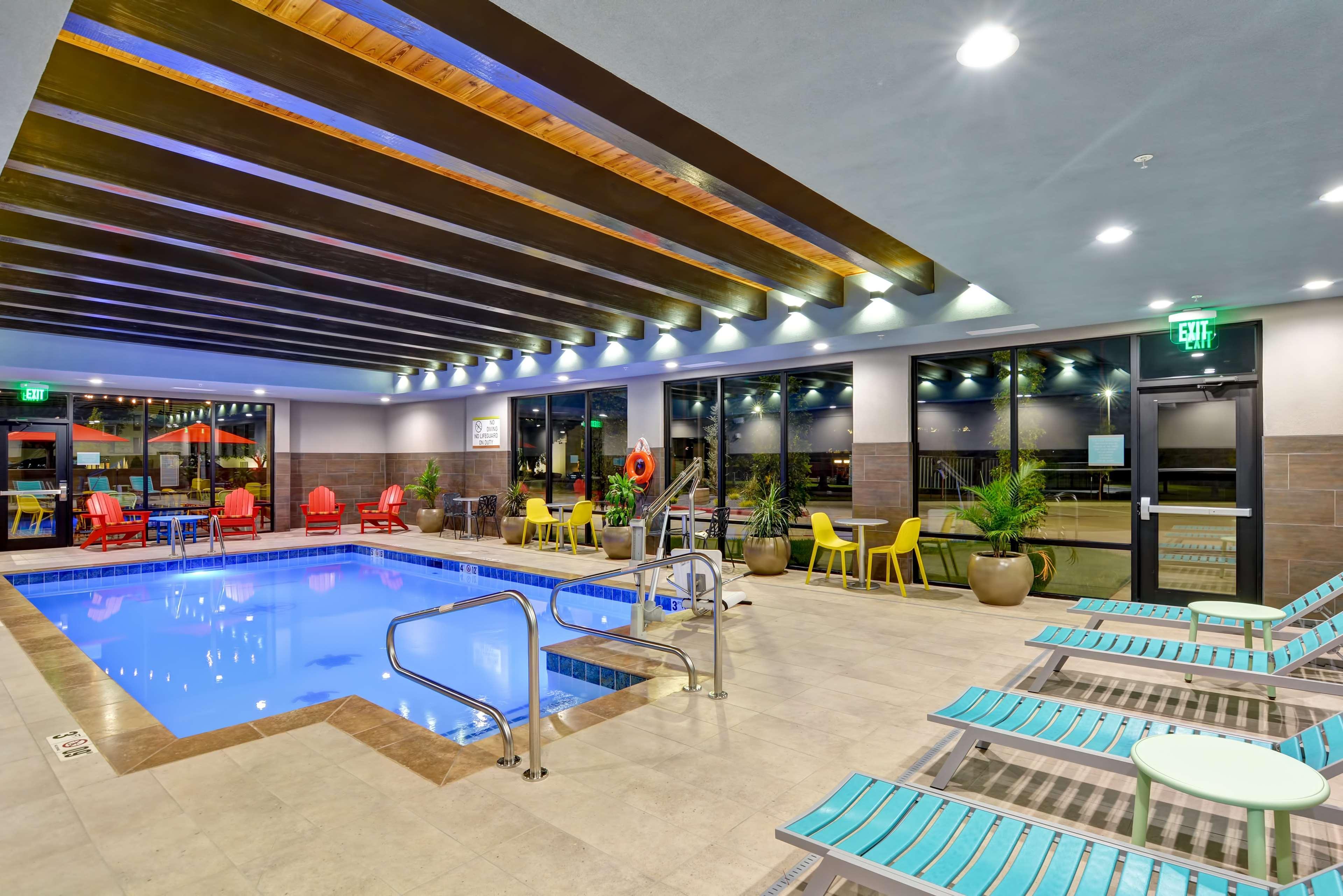Hotel Home2 By Hilton Okc Midwest Tinker Afb Midwest City