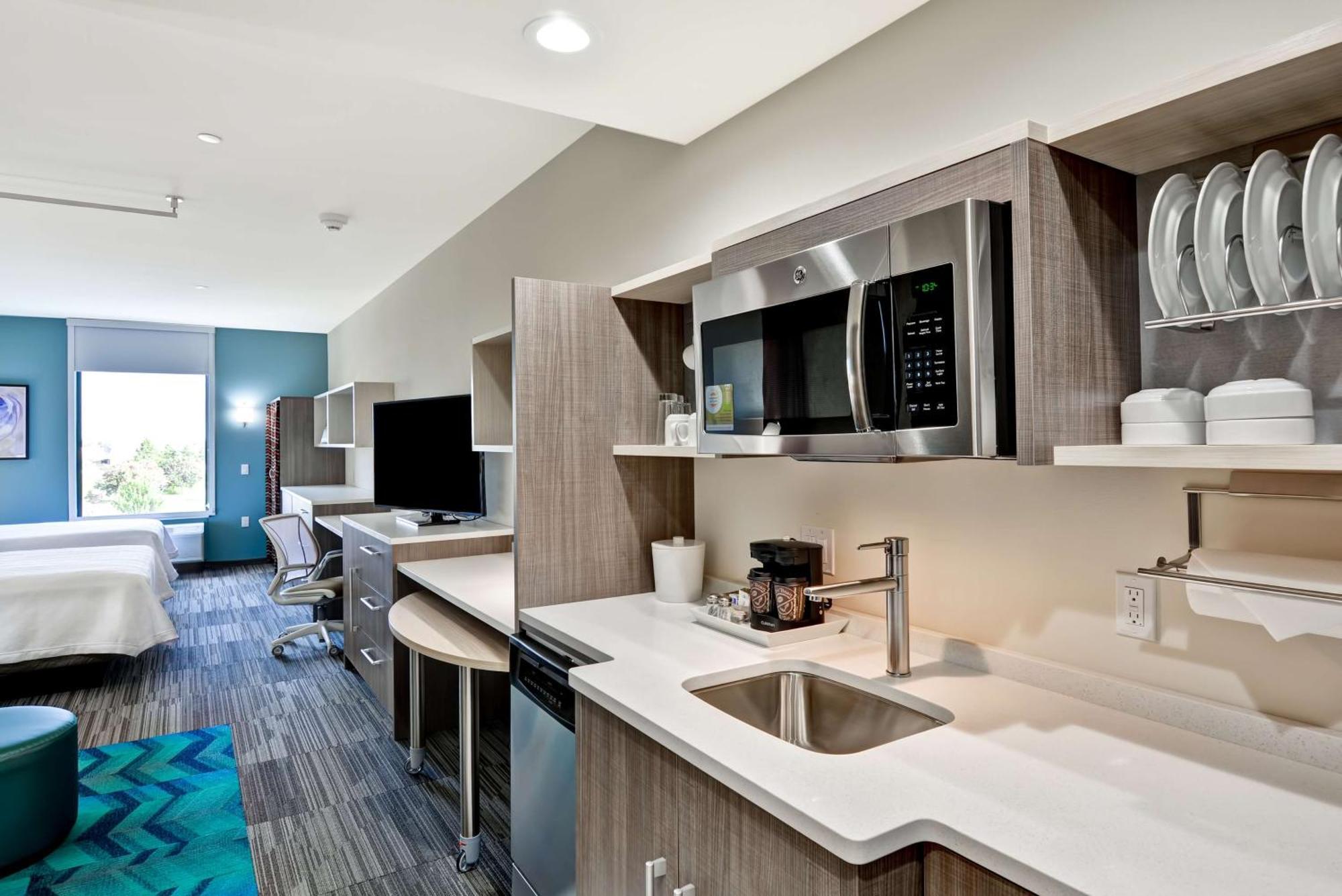 Hotel Home2 By Hilton Okc Midwest Tinker Afb